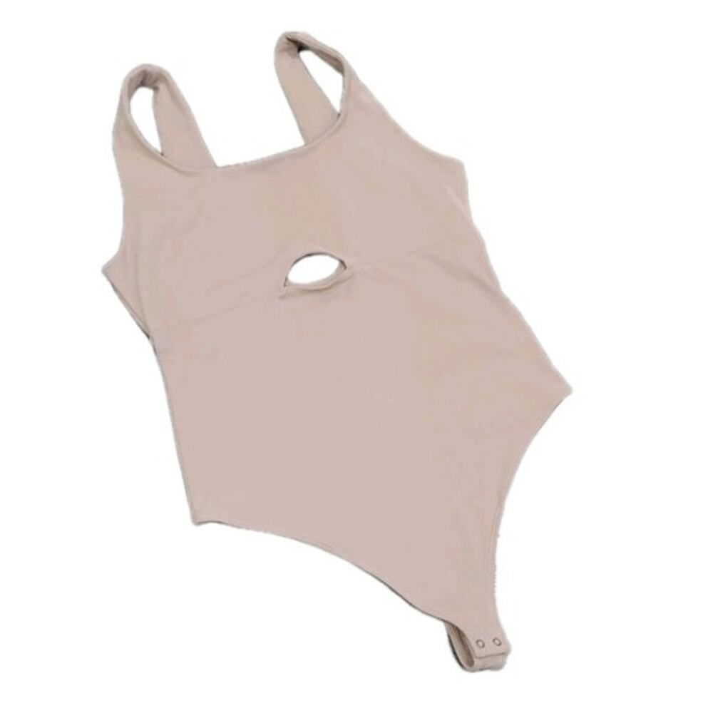 Abercrombie & Fitch Body Soft A&F Seamless Bodysuit Women's‎ Large Beige Cut out